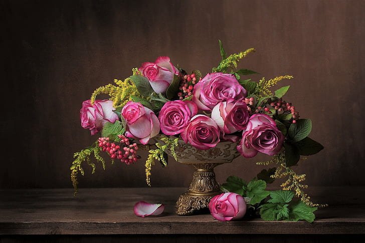 Track your order with beautiful flower arrangements